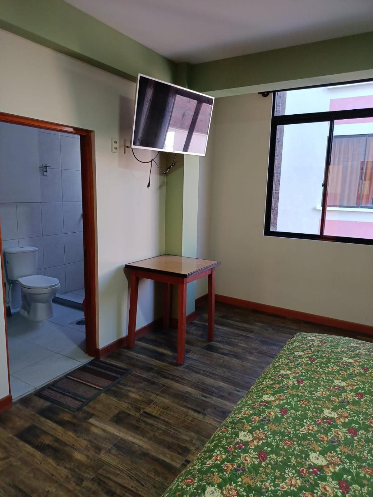 Jhonyximena Apartment Copacabana  Ngoại thất bức ảnh